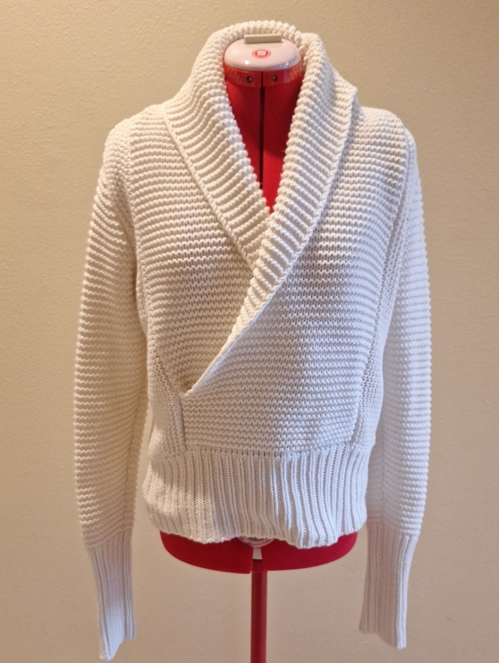 American Eagle Outfitters Cream Chunky Knit Cowl Sweater Size L